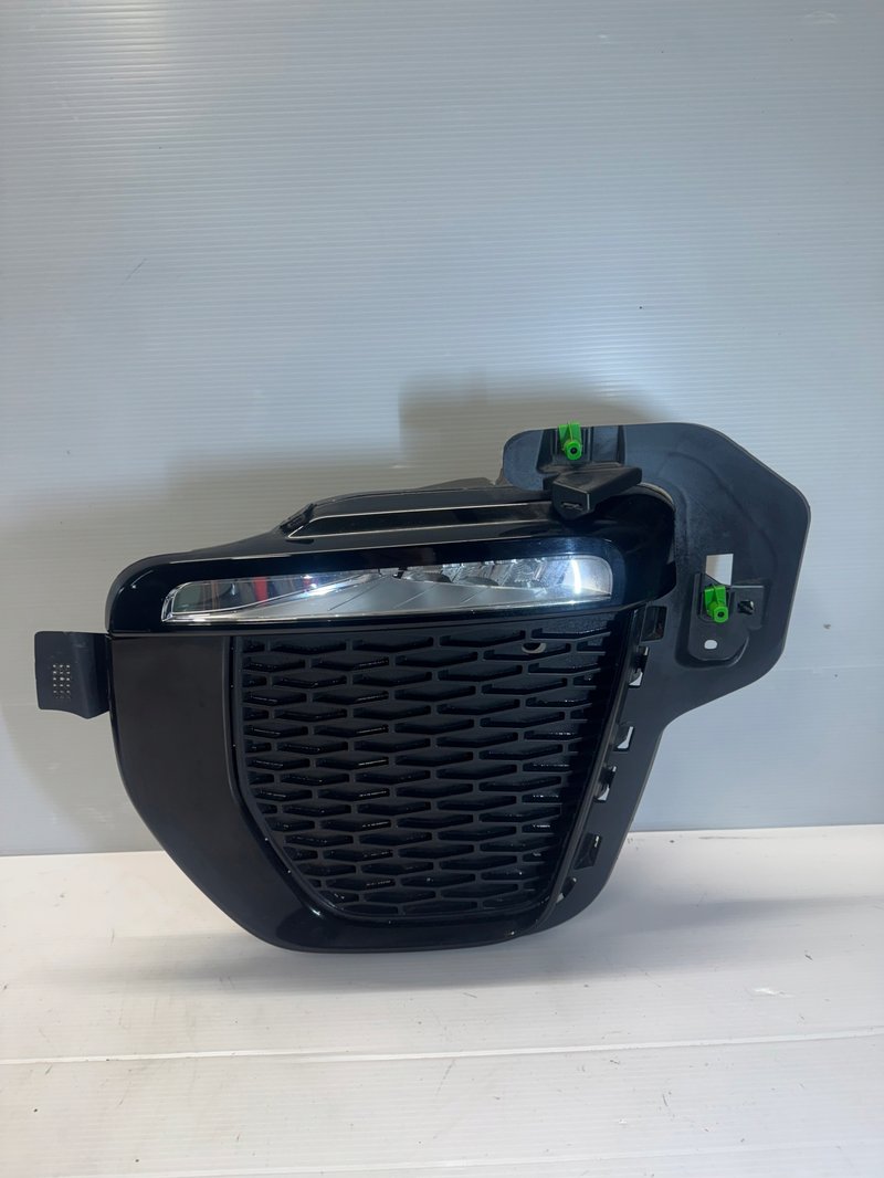 Halogen lewy LED DRL RANGE ROVER EVOQUE I LIFT