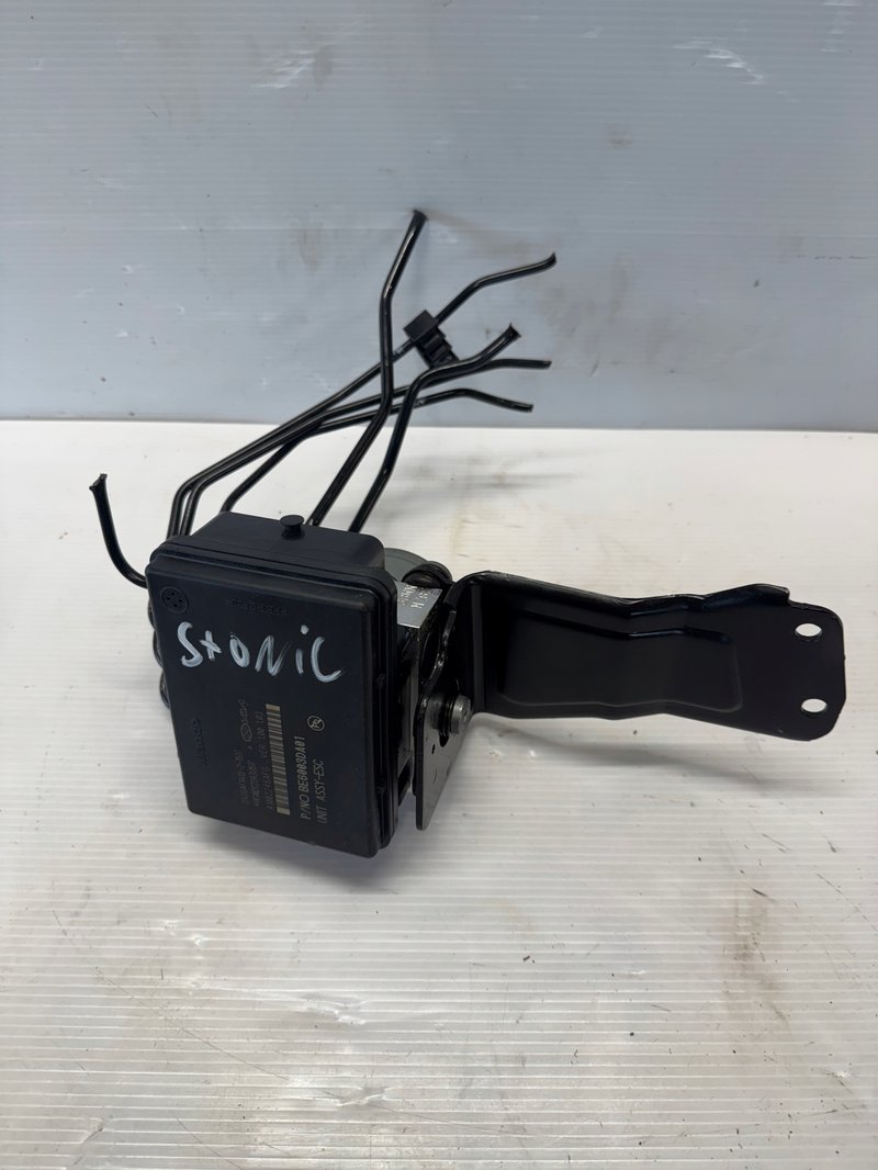 Kia Stonic 1.2 Pompa ABS 58910-H8450