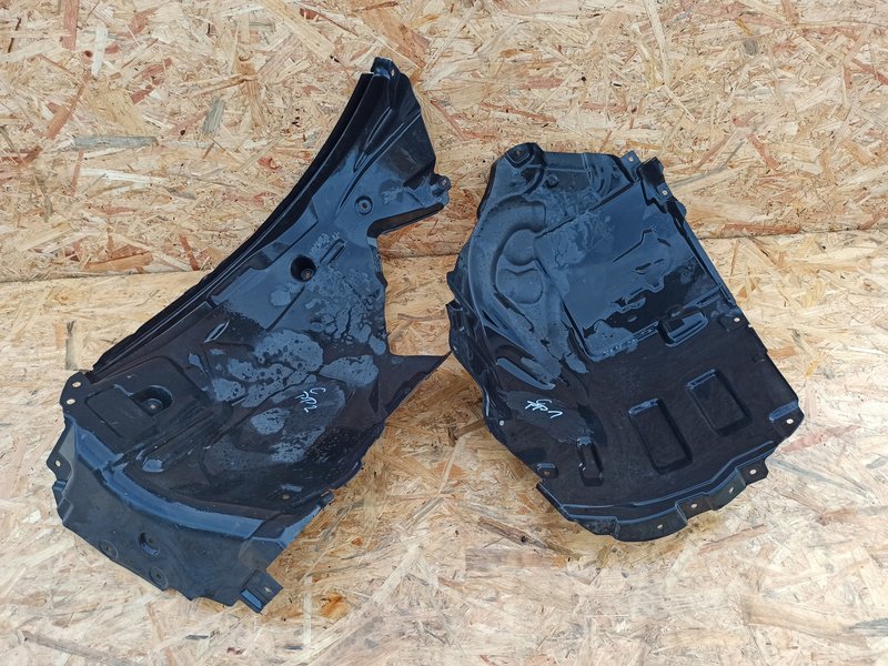 MERCEDES C W206 NADKOLE PRZEDNIE PRAWE A2068840600 , A2068842600