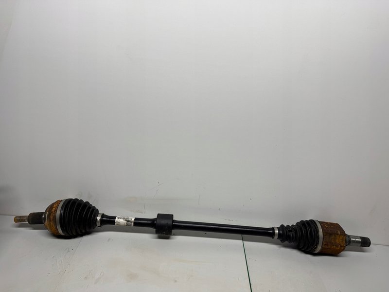 PÓŁOŚ PRAWY PRZÓD PRAWA PRZEDNIA VW MULTIVAN T7 7T0407272A