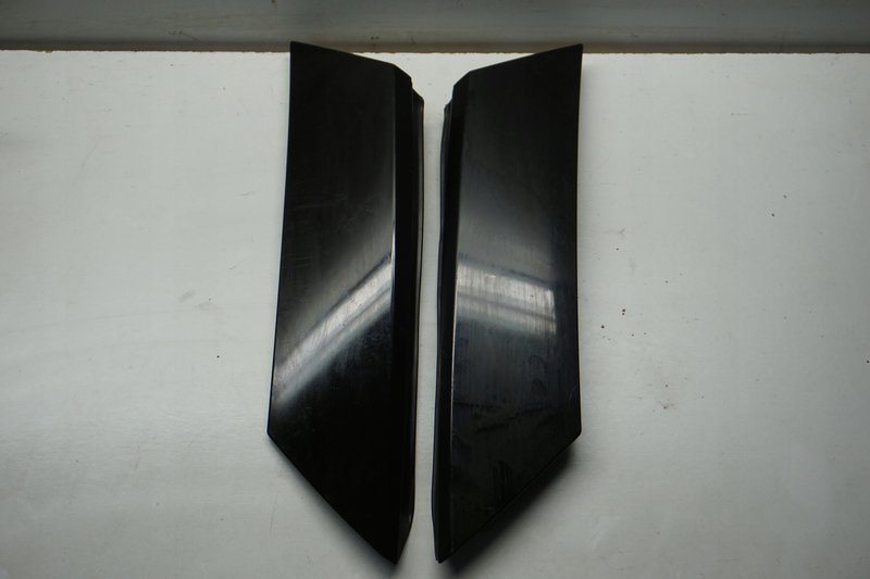 MAZDA CX-3 CX3 LISTWA BŁOTNIKA PRAWA LEWA D10E50N51 D10E50N11