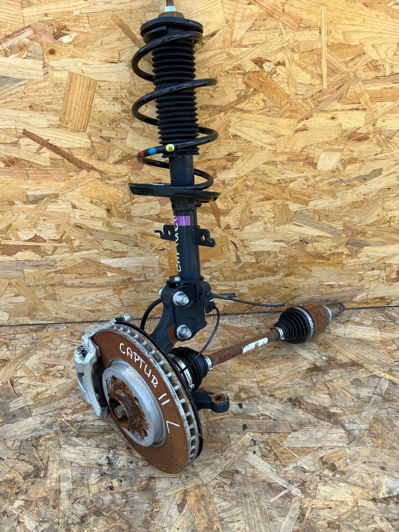 RENAULT CAPTUR II MCPHERSON ZWROTNICA AMORTYZATOR LEWY