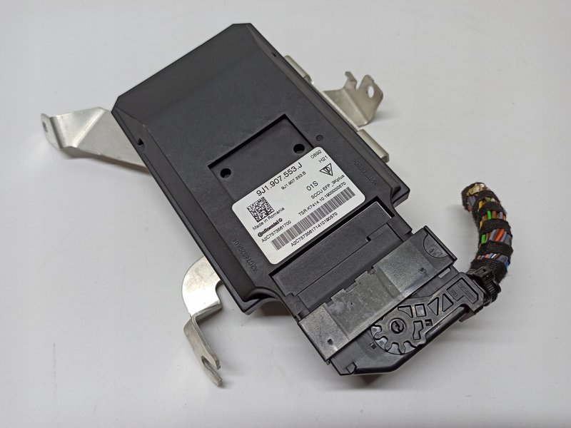 PORSCHE TAYCAN 9J1 MODUŁ ZAWIESZENIA 9J1907553J