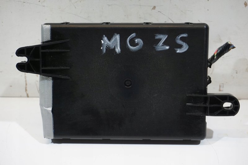 MG ZS STEROWNIK MODUŁ KOMFORTU 10003538