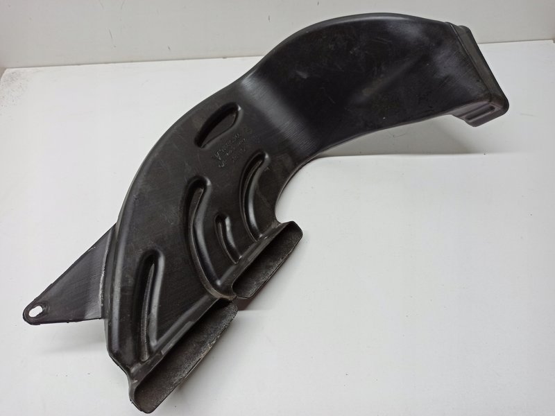 PORSCHE TAYCAN 9J1 WLOT KANAŁ DOLOT POWIETRZA 9J1815266