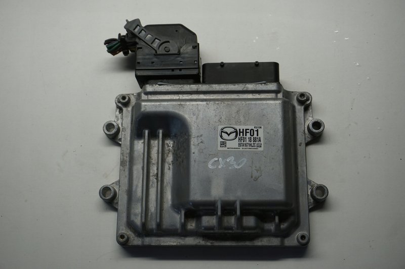 MAZDA CX-30 CX30 KOMPUTER SILNIKA HF0118881A
