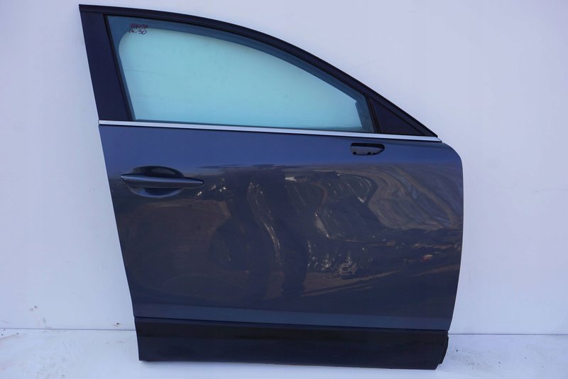 MAZDA CX30 CX-30 CX 30 DRZWI PRZEDNIE PRAWE PRAWY PRZÓD