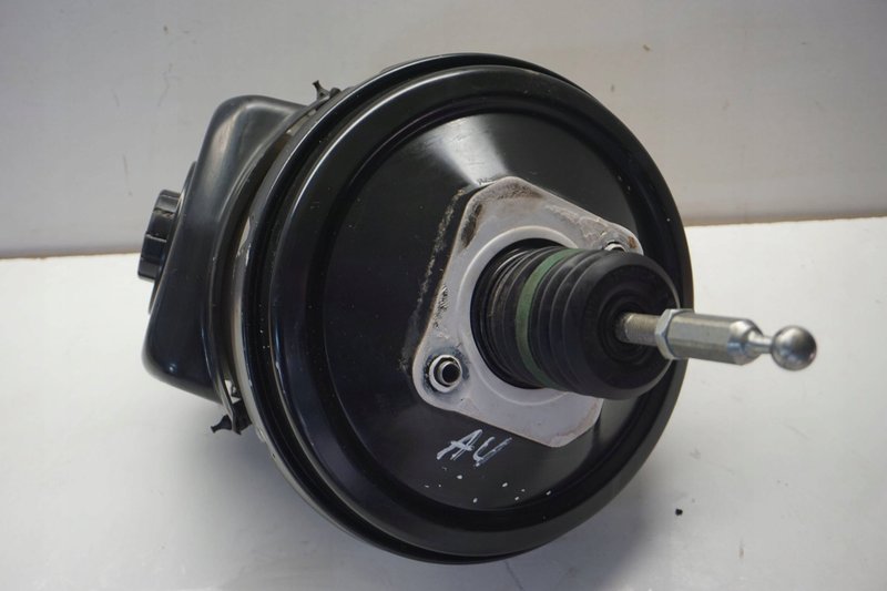 AUDI A4 B9 SERWO HAMULCA POMPA 8W0612103B