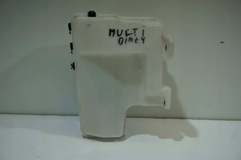 VW MULTIVAN T7 ZBIORNICZEK SPRYSKIWACZY 7T0955453A