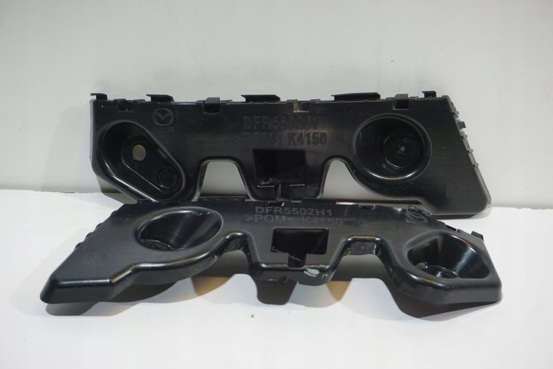 MAZDA CX-30 CX30 ŚLIZG ZDERZAKA DFR5502J1 DFR5502H1