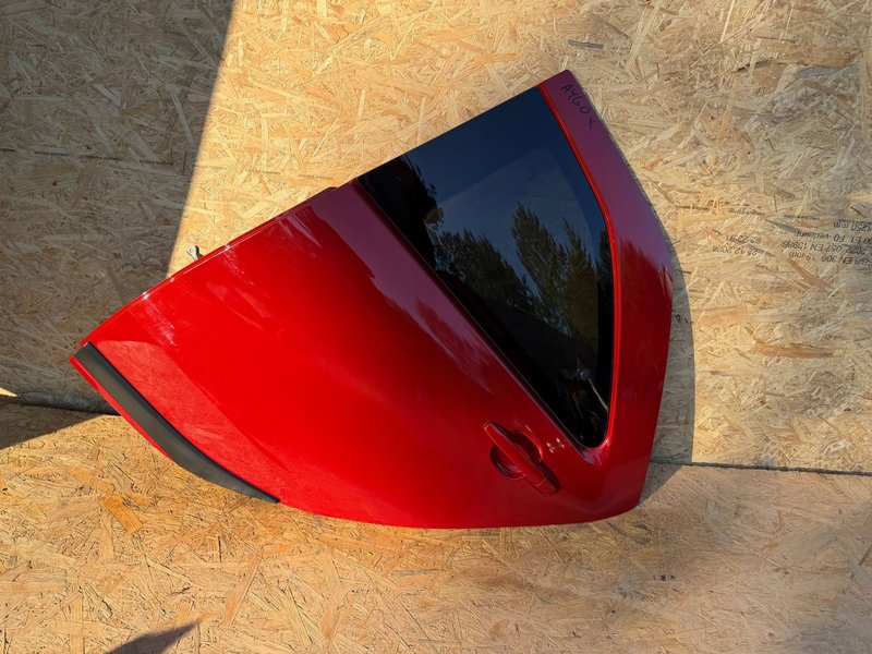 TOYOTA AYGO X DRZWI TYLNE LEWE LEWY TYŁ
