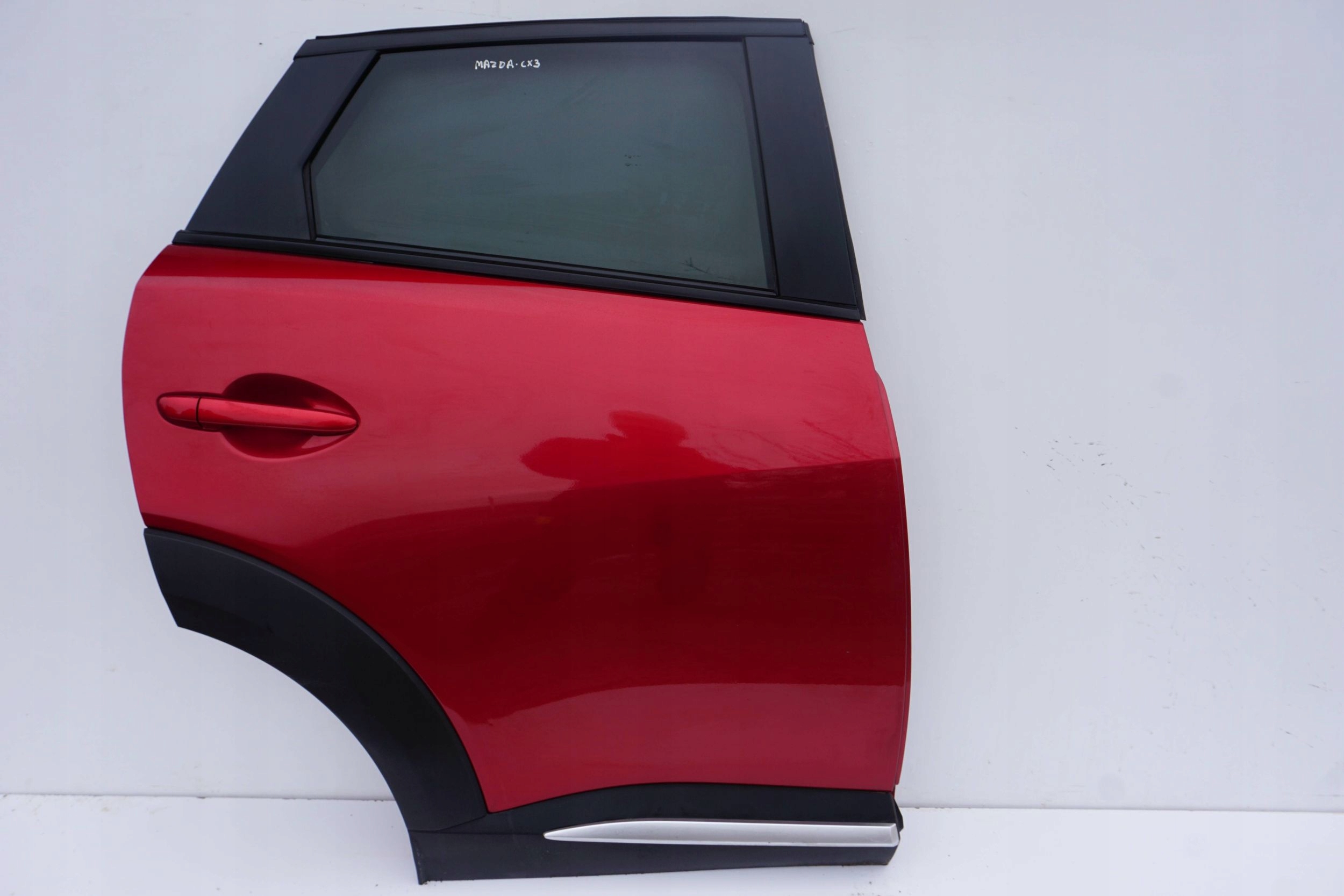 MAZDA CX-3 CX3 DRZWI PRAWE TYLNE PRAWY TYŁ