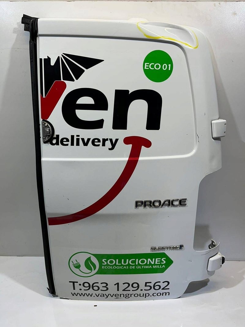 TOYOTA PROACE JUMPY VIVARO DRZWI TYLNE LEWE LEWY TYŁ KLAPA