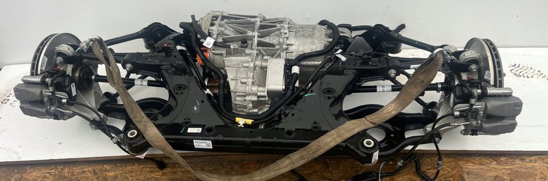 TESLA MODEL 3 LIFT AWD ZAWIESZENIE TYLNE KOMPLETNE SILNIK ELEKTRYCZNY