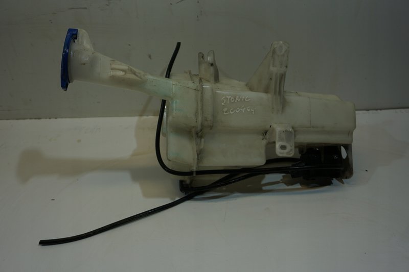 KIA STONIC ZBIORNICZEK SPRYSKIWACZY 98610-H8500