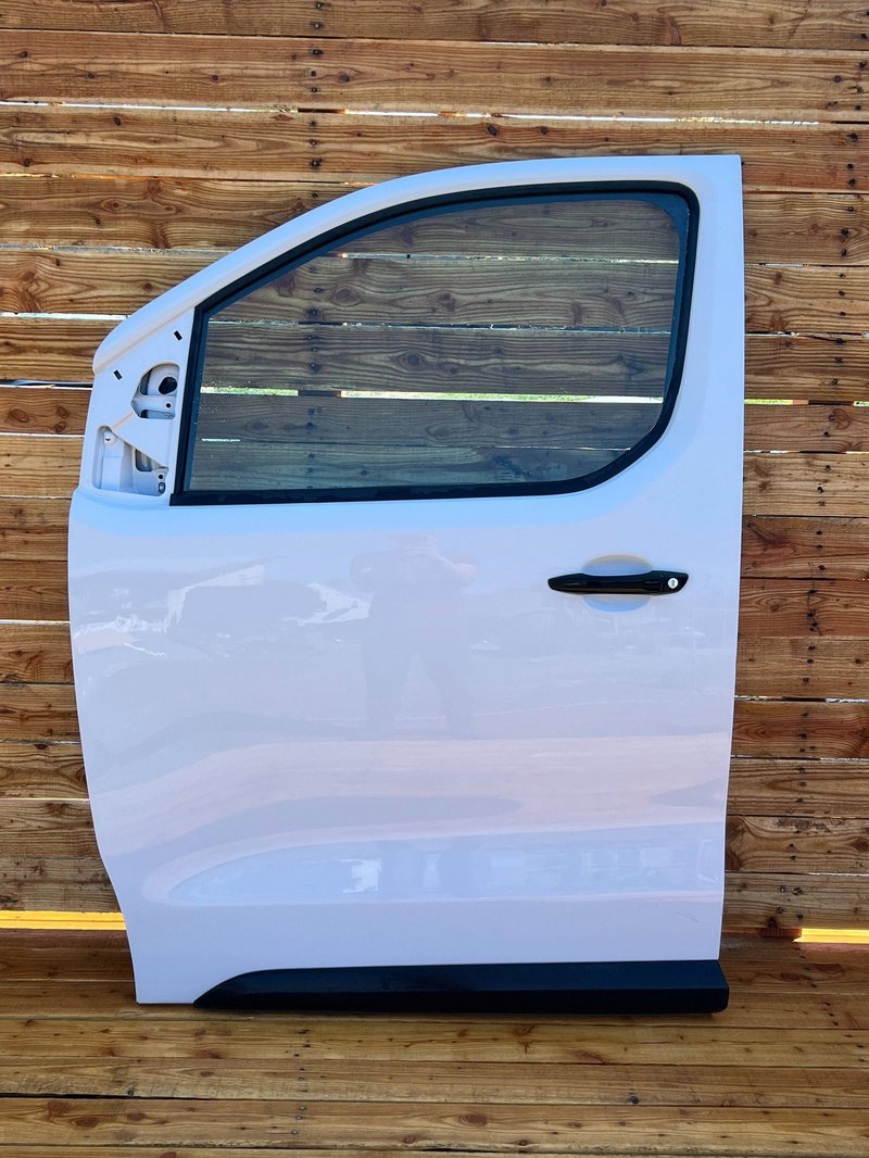 CITROEN JUMPY III OPEL VIVARO TOYOTA PROACE DRZWI PRZEDNIE LEWE LEWY PRZÓD