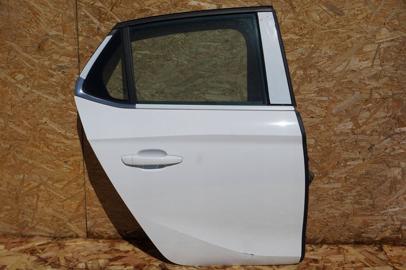 OPEL CORSA F DRZWI TYLNE PRAWE PRAWY TYŁ