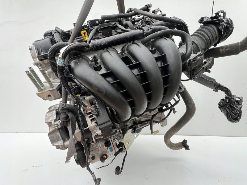 SILNIK KOMPLETNY 2.0B MHEV SKYACTIV MAZDA 3 PE27 PE02