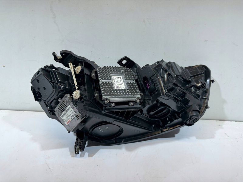 Miniatura 9