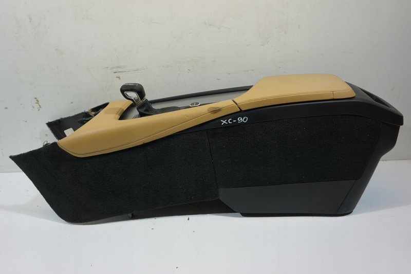 VOLVO XC60 II TUNEL ŚRODKOWY PODŁOKIETNIK GAŁKA ZMIANY BIEGÓW