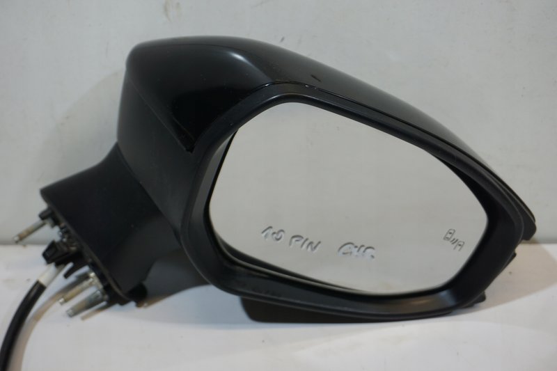 TOYOTA C-HR II LUSTERKO PRAWE 10 PIN