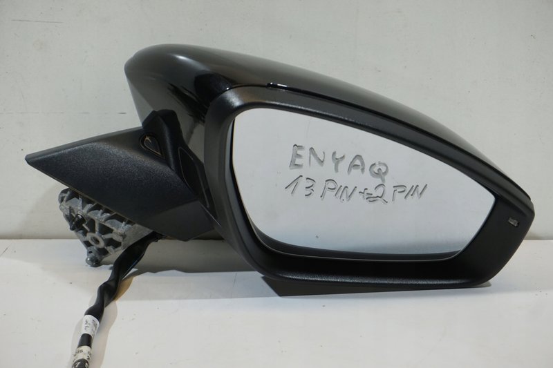 SKODA ENYAQ LUSTERKO PRAWE 13+2 PIN