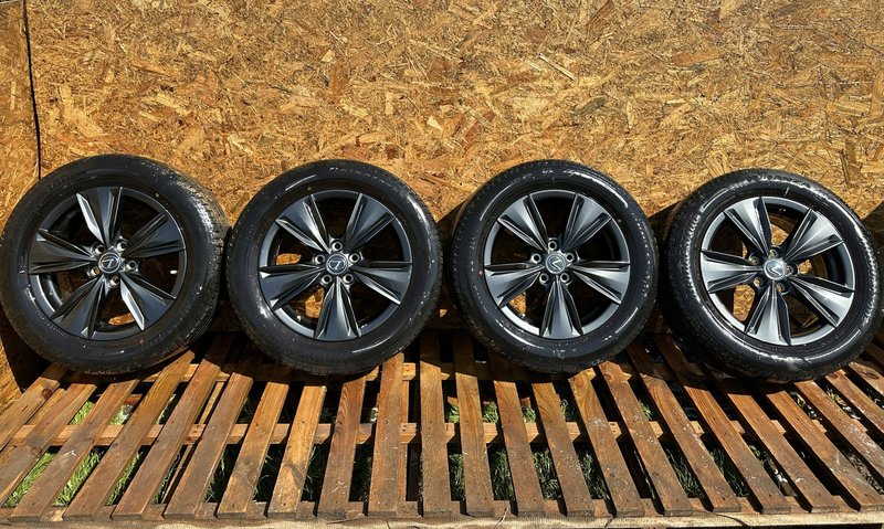LEXUS UX FELGI KOŁA OPONY 6.5Jx17 5x114.3 ET40 215/60 R17