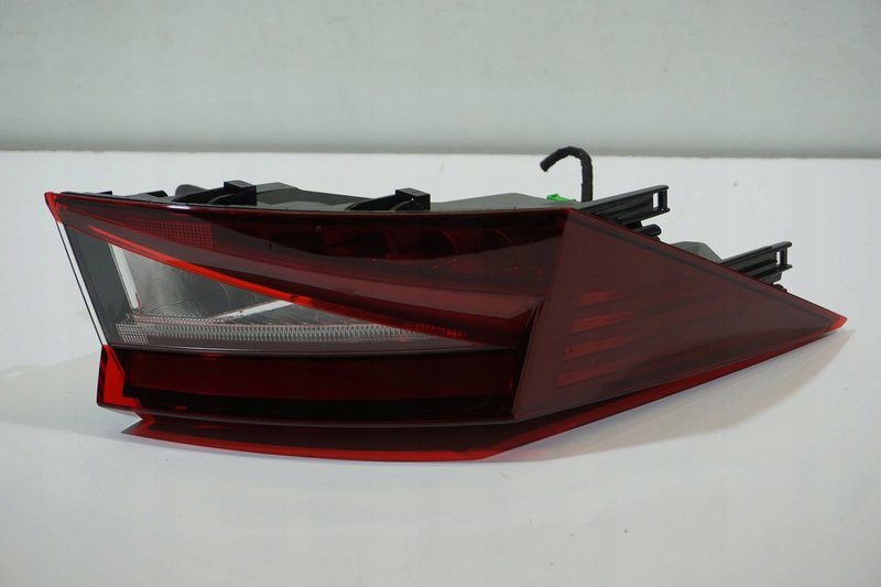 Miniatura 8