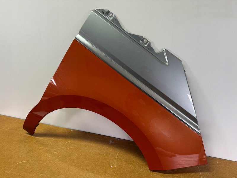 VW Multivan 7T0 T7 BŁOTNIK PRZEDNI PRAWY