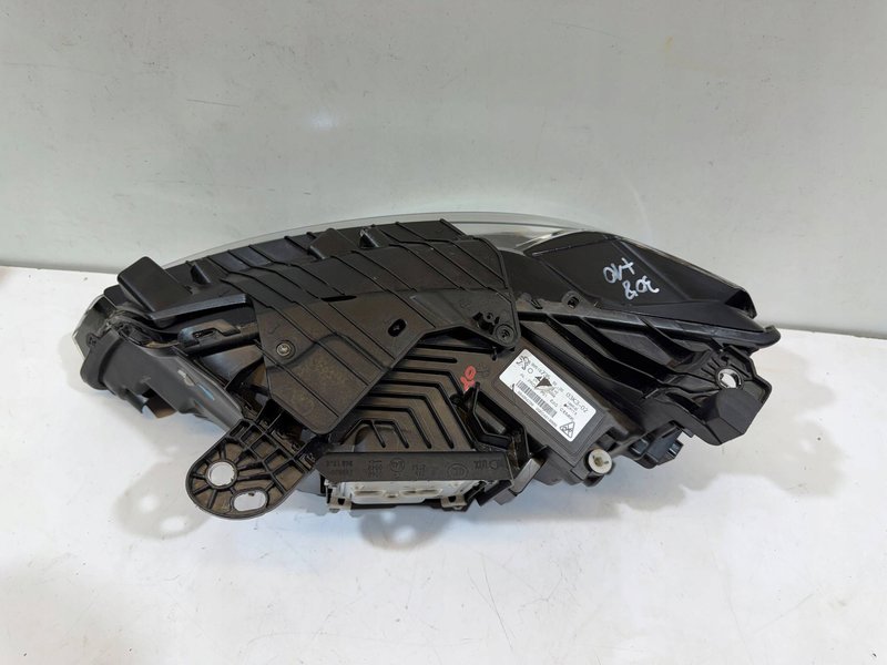Miniatura 8