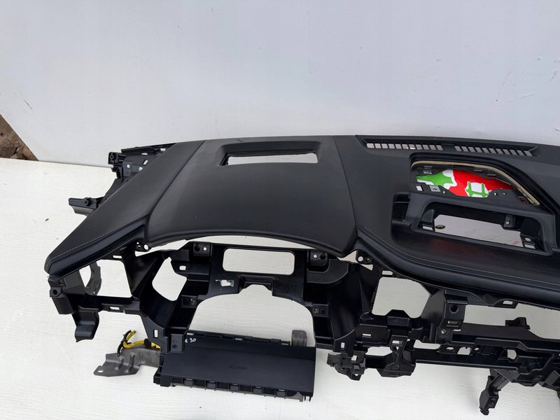 Miniatura 12