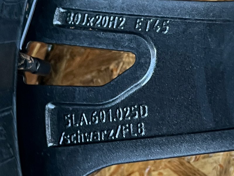 Miniatura 12