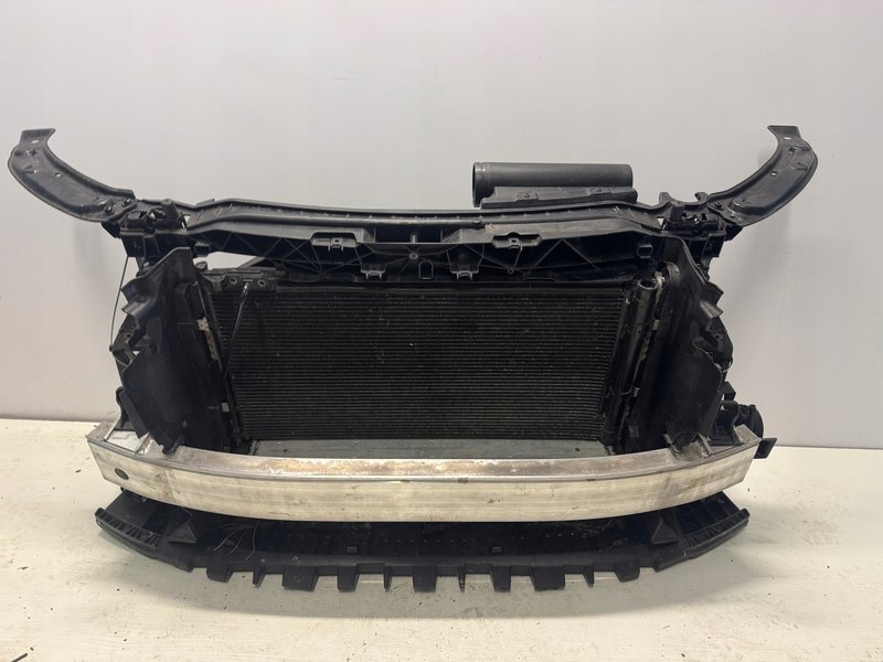 AUDI Q3 8U PAS PRZEDNI CHŁODNICE BELKA WZMOCNIENIE 2.0 TDI