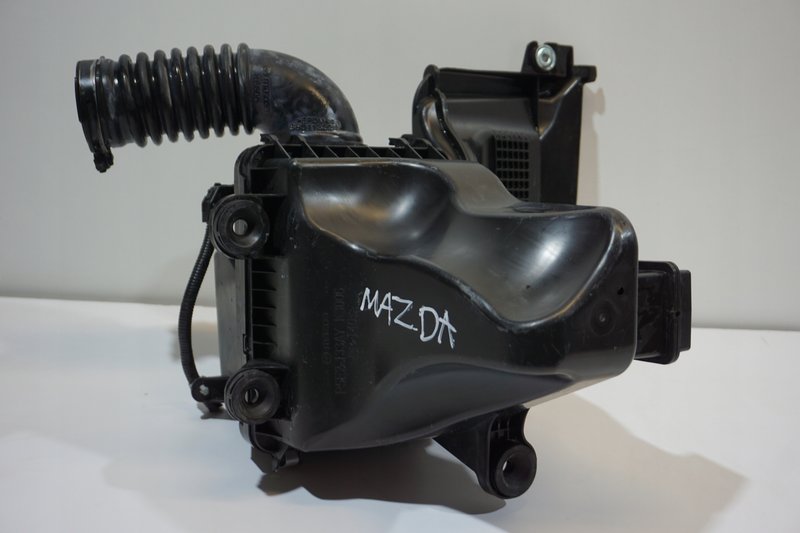 MAZDA 3 BP OBUDOWA FILTRA POWIETRZA P5E2-133AY