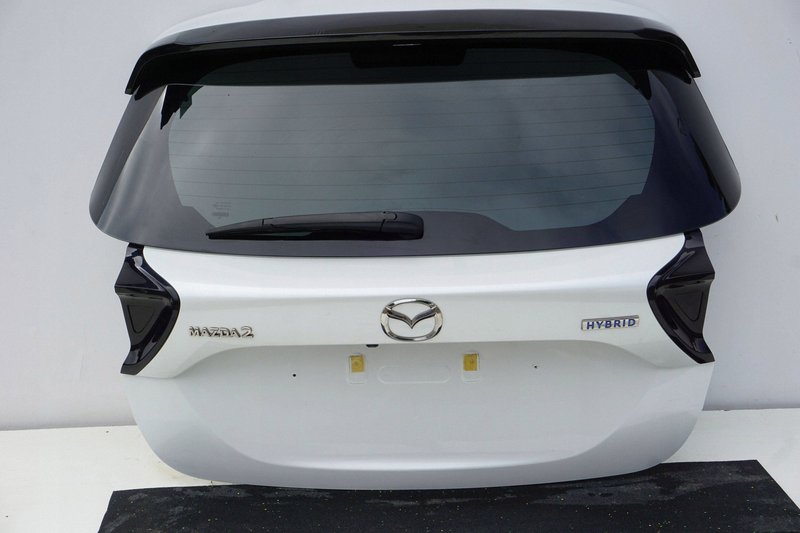 MAZDA 2 IV KLAPA TYLNA POKRYWA BAGAŻNIKA