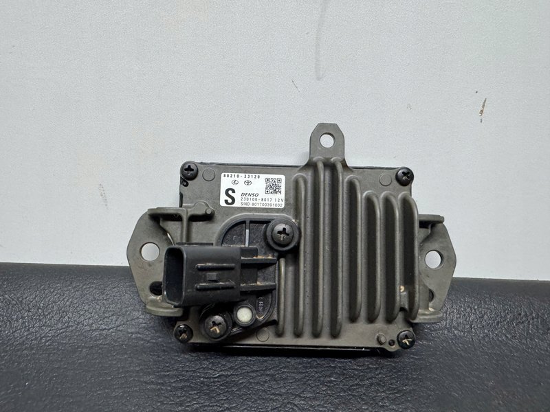 TOYOTA RAV4 V DISTRONIC RADAR 88210-33120