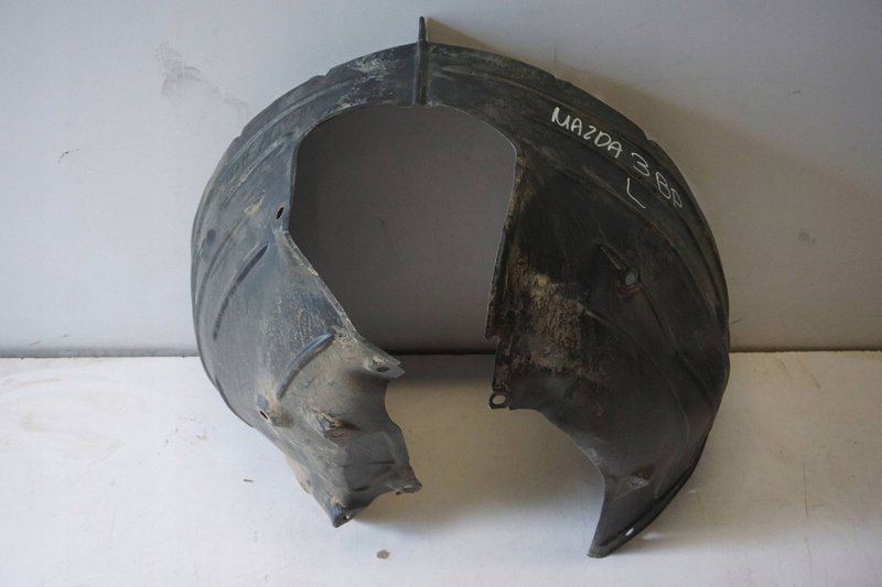MAZDA 3 BP IV NADKOLE PRZEDNIE LEWE LEWY PRZÓD