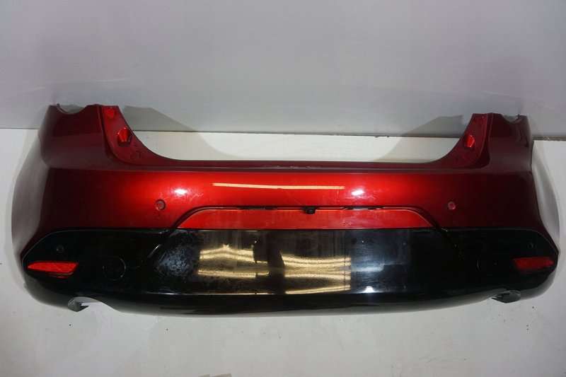 MAZDA 3 BP IV ZDERZAK TYŁ TYLNY 4 X PDC