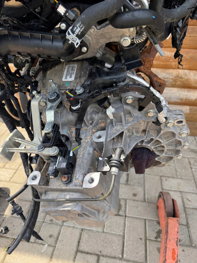 Skrzynia biegów FORD FOCUS MK4 1,0I L1TR-7002-GFA