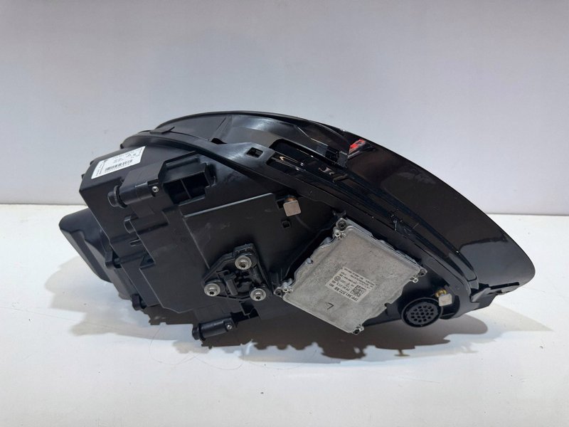 Miniatura 15