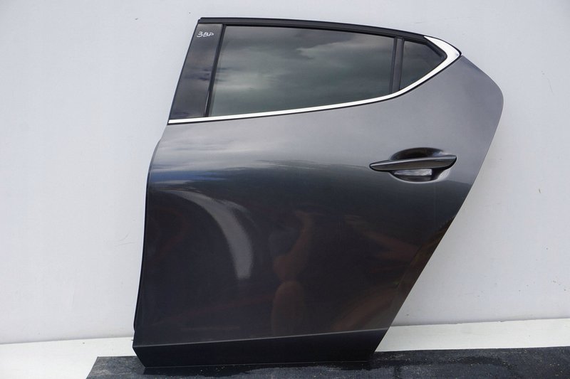 MAZDA 3 BP IV DRZWI TYLNE LEWE LEWY TYŁ