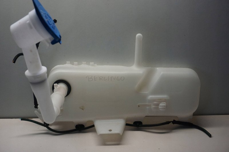 CITROEN BERLINGO ZBIORNICZEK SPRYSKIWACZY 9851854480