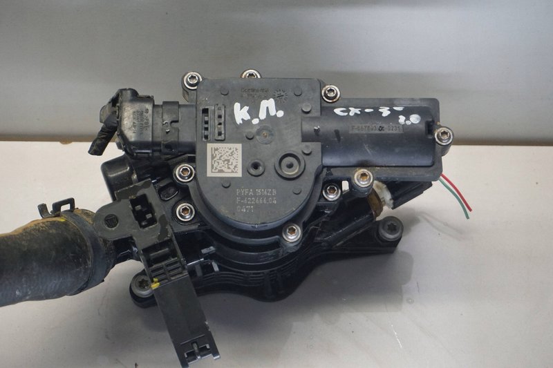 MAZDA CX-30 CX30 TERMOSTAT F-622666.04