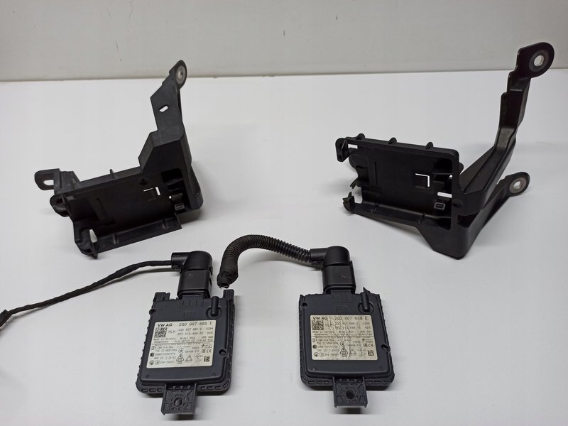 VW GOLF 8 GTI RADAR ASYSTENT PASA 2Q0907685E 2Q0907686E