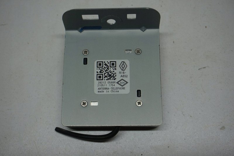 RENAULT CAPTUR II ANTENA GPS 282120588R