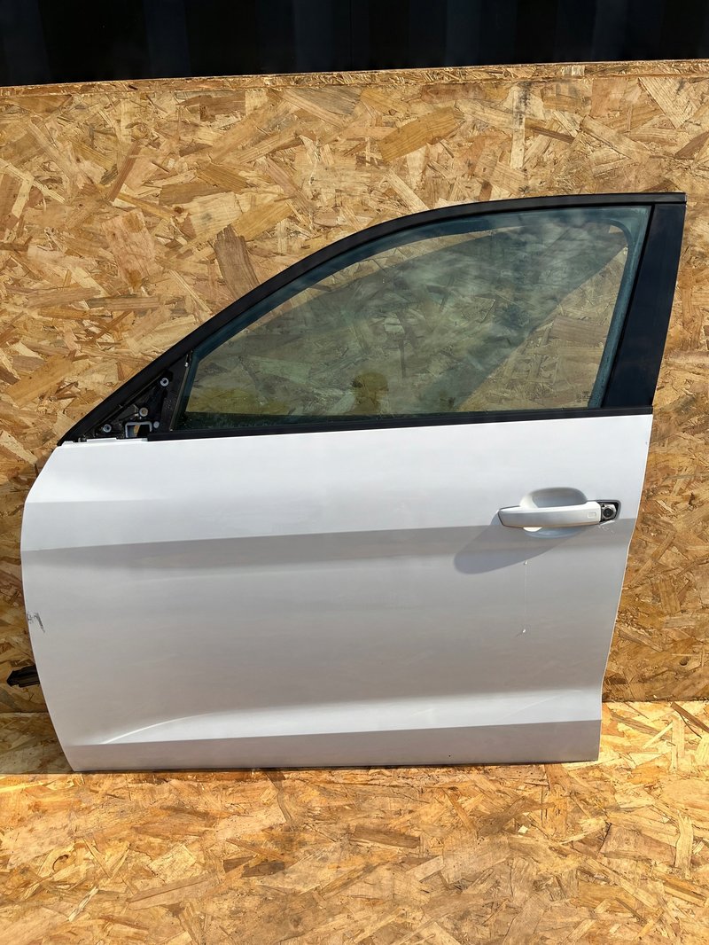 Audi A1 82A drzwi przednie lewe lewy przód