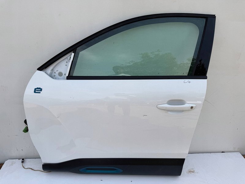CITROEN E-C4 C4 III DRZWI PRZEDNIE LEWE LEWY PRZÓD