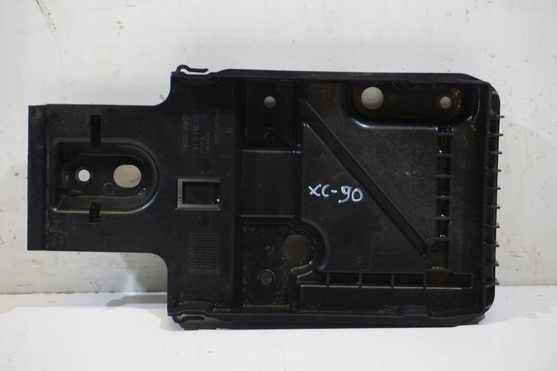 VOLVO XC90 II PODSTAWA AKUMULATORA 31479351