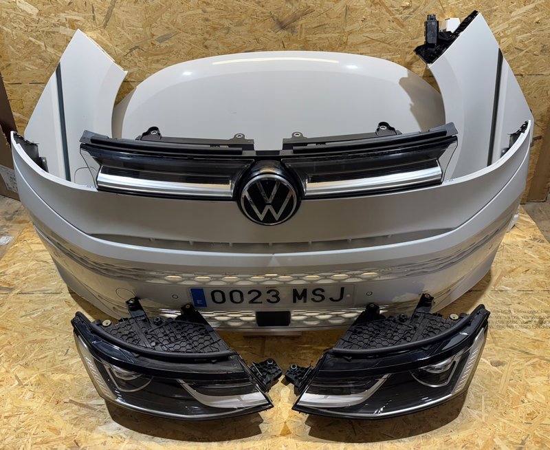 VW T7 MULTIVAN PRZÓD KOMPLETNY MASKA BŁOTNIKI LAMPY ZDERZAK PAS PRZEDNI