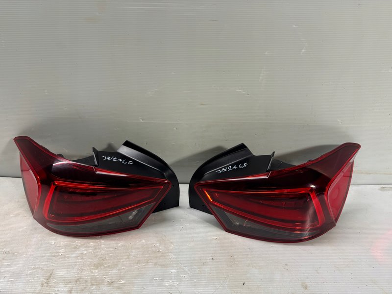 Seat IBIZA 6F LAMPA TYLNA lewa prawa lewy prawy TYŁ